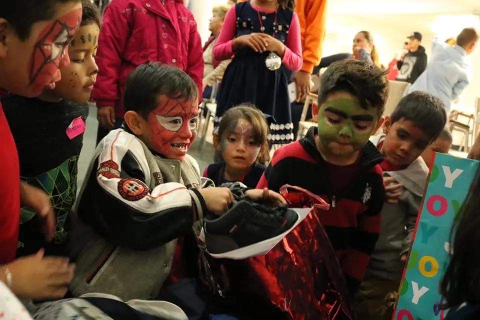 Recuerdo de Share the Love · diciembre de 2025 · 12