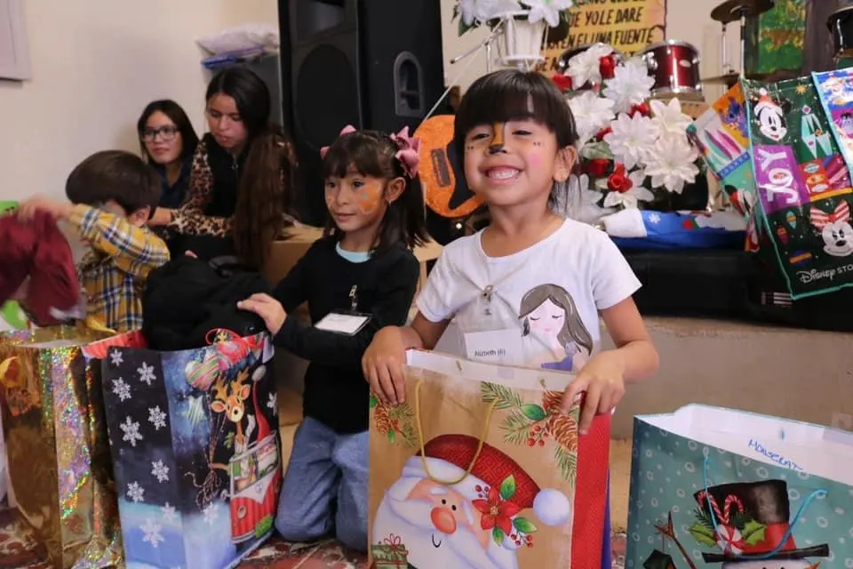 Recuerdo de Share the Love · diciembre de 2025 · 21